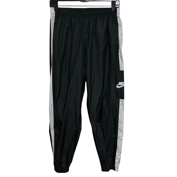 Nike Lightweight Windbreaker Style Pants Mens Size M - Picture 1 of 8